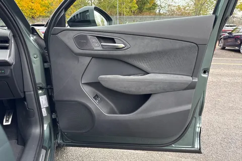  Audi Q3 1.5 e-hybrid Edition 1 S Tronic Euro 6 (s/s) 5dr 26kWh Thumbnail #46