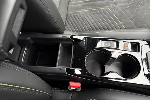 48 of 67 for PEUGEOT 2008 1.2 PureTech 130 GT 5dr EAT8