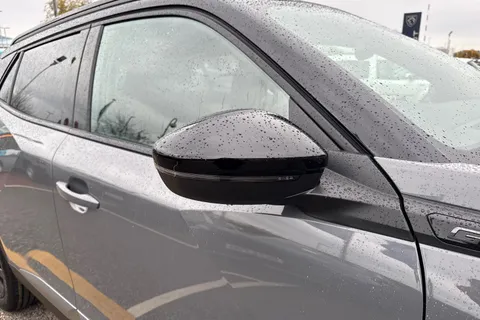 60 of 67 for PEUGEOT 2008 1.2 PureTech 130 GT 5dr EAT8