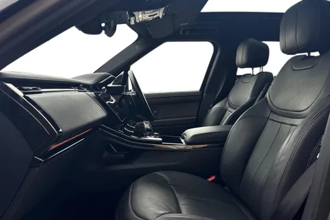 3 of 47 for Land Rover Range Rover Sport 3.0 D300 Dynamic SE 5dr