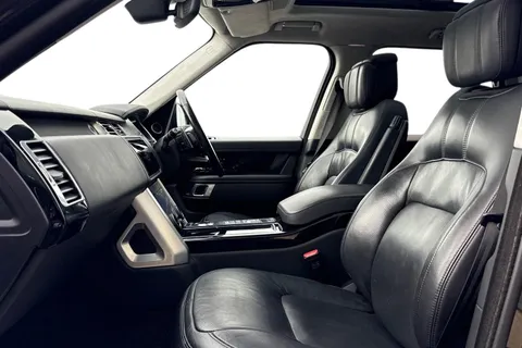 3 of 51 for Land Rover Range Rover 3.0 D300 Autobiography 5dr