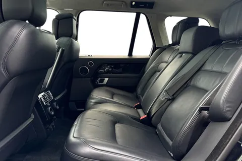 4 of 51 for Land Rover Range Rover 3.0 D300 Autobiography 5dr