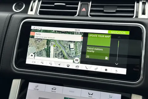 12 of 51 for Land Rover Range Rover 3.0 D300 Autobiography 5dr