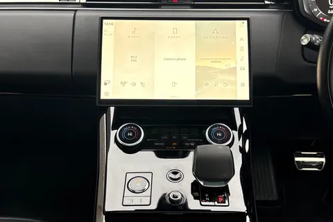 15 of 47 for Land Rover Range Rover Sport 3.0 D300 Dynamic SE 5dr