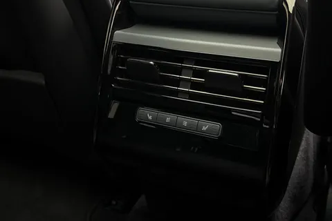 19 of 47 for Land Rover Range Rover Sport 3.0 D300 Dynamic SE 5dr