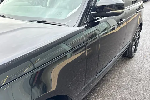 21 of 51 for Land Rover Range Rover 3.0 D300 Autobiography 5dr