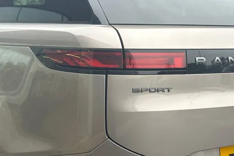 20 of 47 for Land Rover Range Rover Sport 3.0 D300 Dynamic SE 5dr