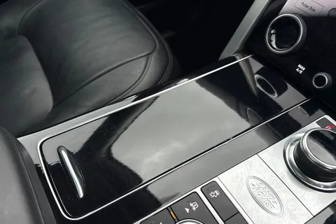 42 of 51 for Land Rover Range Rover 3.0 D300 Autobiography 5dr