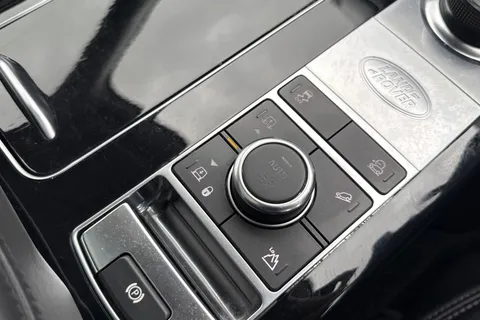 44 of 51 for Land Rover Range Rover 3.0 D300 Autobiography 5dr