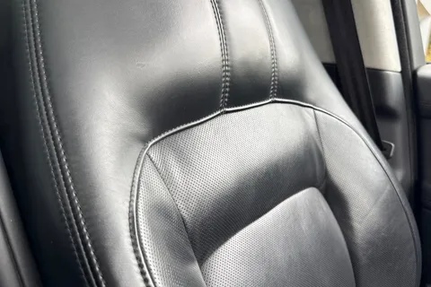 48 of 51 for Land Rover Range Rover 3.0 D300 Autobiography 5dr