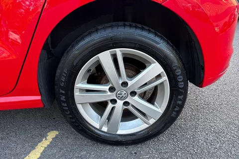 24 of 45 for Volkswagen Polo 1.0 Match Edition Euro 6 (s/s) 5dr