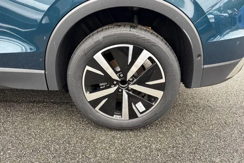  Volkswagen Tiguan 1.5 eTSI MHEV Elegance DSG Euro 6 (s/s) 5dr Thumbnail #11