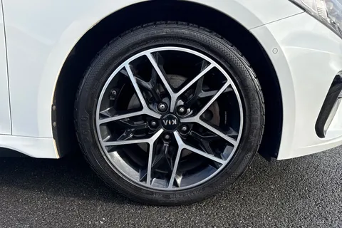 YR68XMO Kia Optima 1.6 CRDi GT-Line S Sportswagon DCT Euro 6 (s/s) 5dr Thumbnail #10