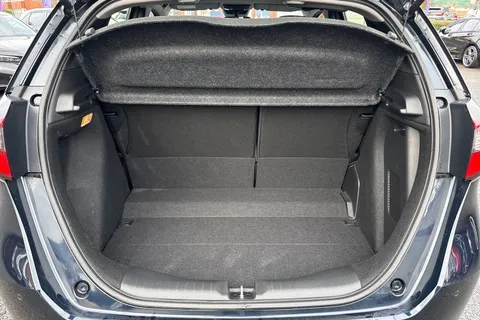 9 of 47 for HONDA JAZZ 1.5 i-MMD Hybrid SR 5dr eCVT