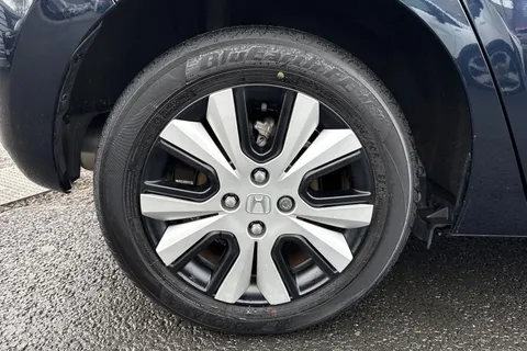 14 of 47 for HONDA JAZZ 1.5 i-MMD Hybrid SR 5dr eCVT