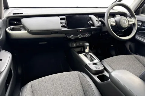 16 of 47 for HONDA JAZZ 1.5 i-MMD Hybrid SR 5dr eCVT