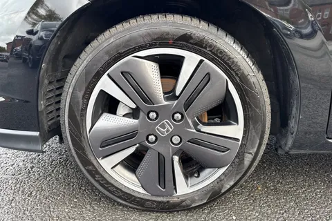 12 of 51 for HONDA JAZZ 1.5 i-MMD Hybrid Advance 5dr eCVT