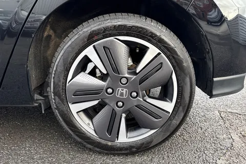 15 of 51 for HONDA JAZZ 1.5 i-MMD Hybrid Advance 5dr eCVT