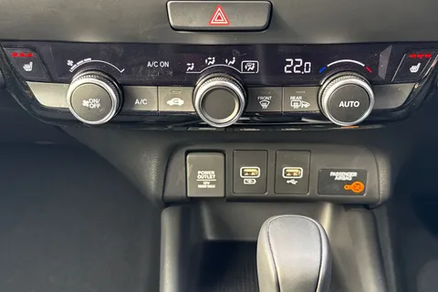 21 of 51 for HONDA JAZZ 1.5 i-MMD Hybrid Advance 5dr eCVT