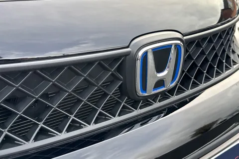 32 of 51 for HONDA JAZZ 1.5 i-MMD Hybrid Advance 5dr eCVT