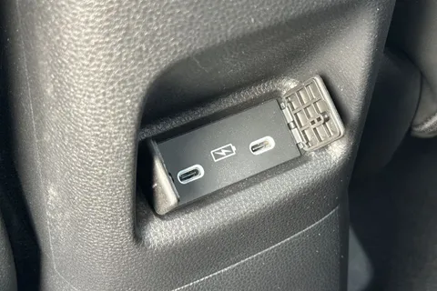 33 of 51 for HONDA JAZZ 1.5 i-MMD Hybrid Advance 5dr eCVT