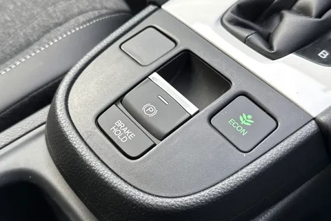 46 of 51 for HONDA JAZZ 1.5 i-MMD Hybrid Advance 5dr eCVT