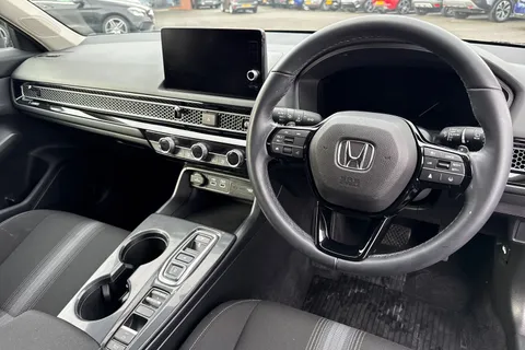 29 of 49 for HONDA CIVIC 2.0 eHEV Elegance 5dr CVT