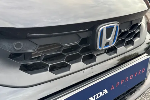 32 of 49 for HONDA CIVIC 2.0 eHEV Elegance 5dr CVT