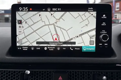 34 of 49 for HONDA CIVIC 2.0 eHEV Elegance 5dr CVT