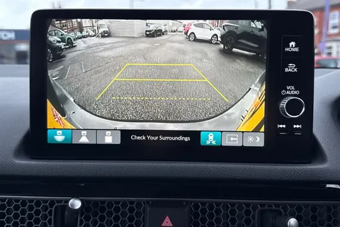 35 of 49 for HONDA CIVIC 2.0 eHEV Elegance 5dr CVT