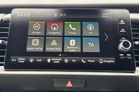 20 of 49 for HONDA JAZZ 1.5 i-MMD Hybrid Elegance 5dr eCVT