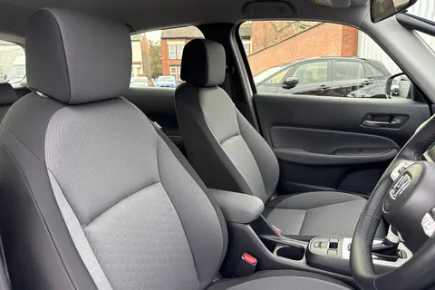 24 of 49 for HONDA JAZZ 1.5 i-MMD Hybrid Elegance 5dr eCVT