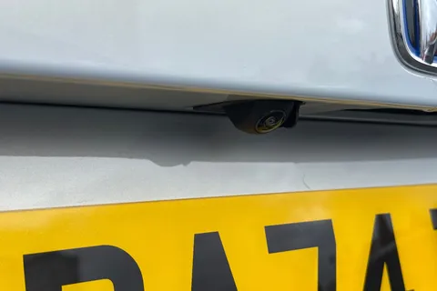 27 of 49 for HONDA JAZZ 1.5 i-MMD Hybrid Elegance 5dr eCVT