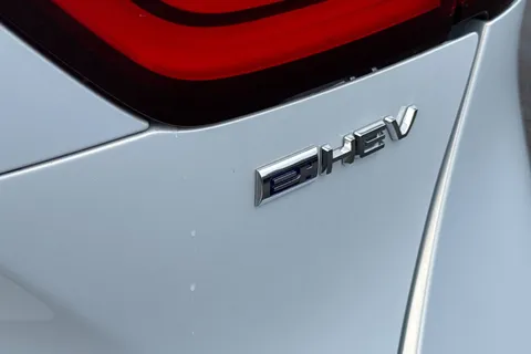 28 of 49 for HONDA JAZZ 1.5 i-MMD Hybrid Elegance 5dr eCVT