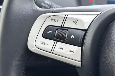 35 of 49 for HONDA JAZZ 1.5 i-MMD Hybrid Elegance 5dr eCVT