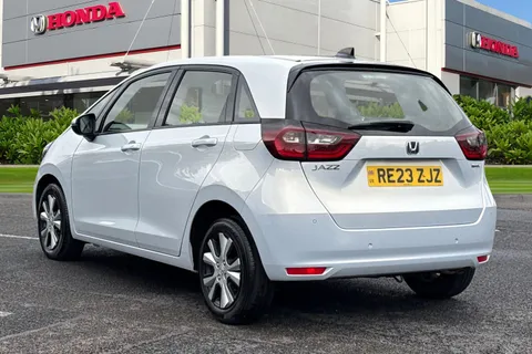 RE23ZJZ Honda Jazz 1.5 i-MMD Hybrid SR 5dr eCVT Thumbnail #3