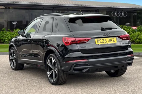 DC25OKZ Audi Q3 1.5 TFSI CoD 35 Black Edition S Tronic Euro 6 (s/s) 5dr Thumbnail #2