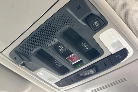 47 of 55 for HONDA CR-V 2.0 eHEV Elegance 5dr eCVT