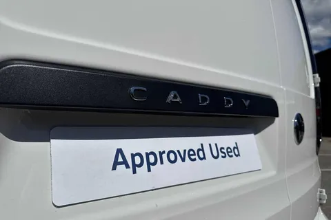 PJ75LFW Volkswagen Caddy C20 Cargo Commerce Plus SWB 102 PS 2.0 TDI 6sp Manual Thumbnail #30