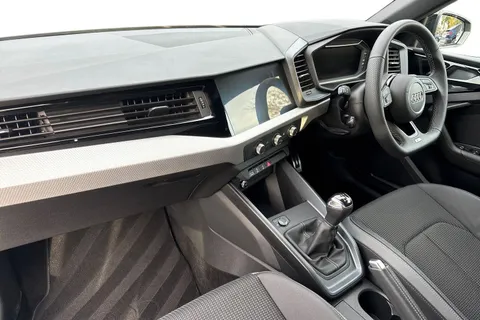 PJ25USF Audi A1 Black Edition 30 TFSI  116 PS 6-speed Thumbnail #16