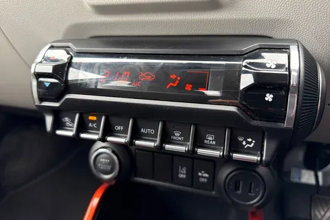 19 of 48 for Suzuki Ignis 1.2 Dualjet MHEV SZ5 Euro 6 (s/s) 5dr