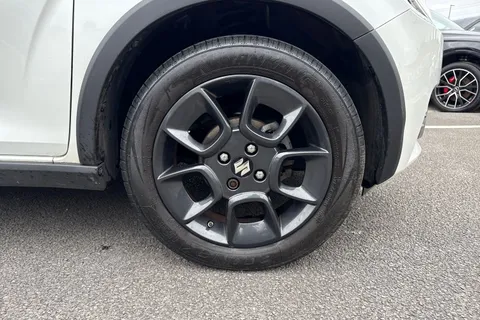 24 of 48 for Suzuki Ignis 1.2 Dualjet MHEV SZ5 Euro 6 (s/s) 5dr