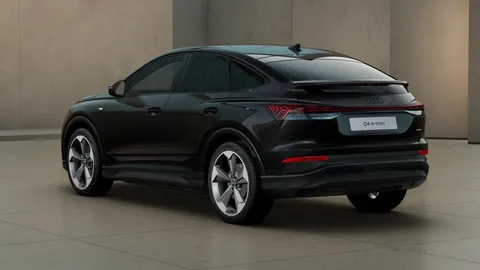 Audi Q4 e-tron 45 Black Edition Sportback Auto quattro 5dr 82kWh Thumbnail #2