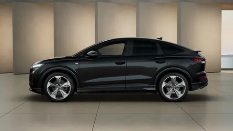 Audi Q4 e-tron 45 Black Edition Sportback Auto quattro 5dr 82kWh Thumbnail #3