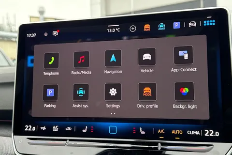 Volkswagen Golf 2.0 TSI R DSG 4Motion Euro 6 (s/s) 5dr Thumbnail #24