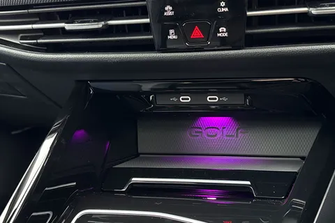 Volkswagen Golf 2.0 TSI R DSG 4Motion Euro 6 (s/s) 5dr Thumbnail #32