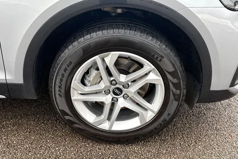 MB21CNZ Audi Q5 Sport 45 TFSI quattro 265 PS S tronic Thumbnail #12