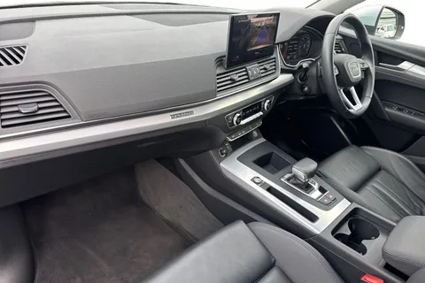 MB21CNZ Audi Q5 Sport 45 TFSI quattro 265 PS S tronic Thumbnail #15