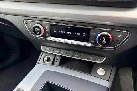 MB21CNZ Audi Q5 Sport 45 TFSI quattro 265 PS S tronic Thumbnail #22