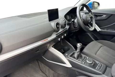 PX69WZN Audi Q2 1.6 TDI 30 Sport Euro 6 (s/s) 5dr Thumbnail #16